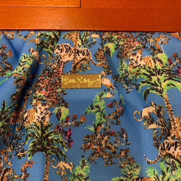 Lilly Pulitzer vintage GWP Bermuda Clutch Blue Thistle Tiger Queen Wooden Handle - Picture 2 of 5
